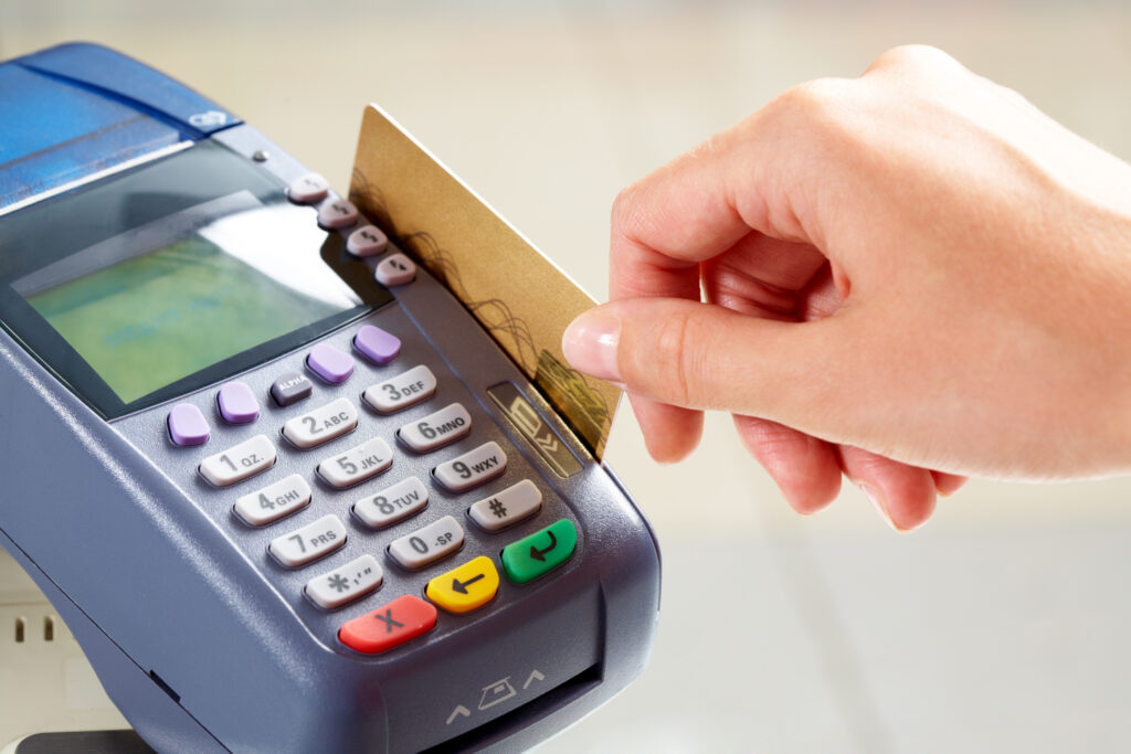 debito.jpg?fit=300200&quality=70&strip=all" class="attachment-medium size-medium wp-post-image" a