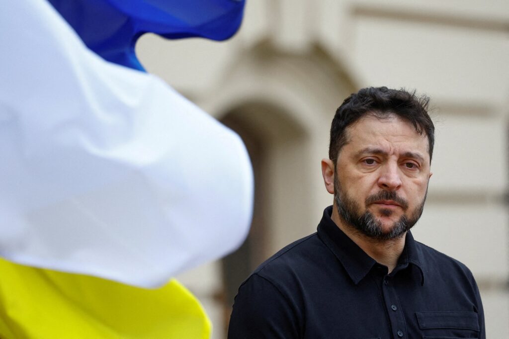 tante porque a região de Moscou é a mais saturada de defesas antiaéreas”. “Eles