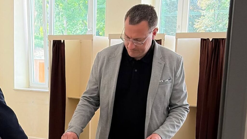 Stefan Hartung