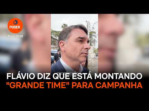 Flávio Bolsonaro anuncia formação de equipe para campanha presidencial