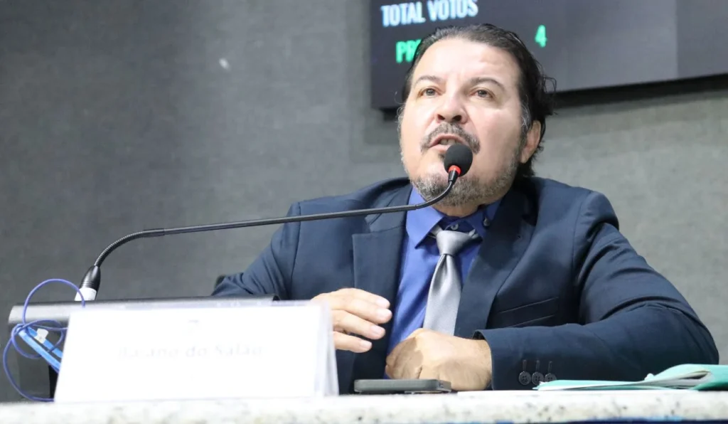 Vereador Baiano do Salão se declara inocente após condenação por estupro