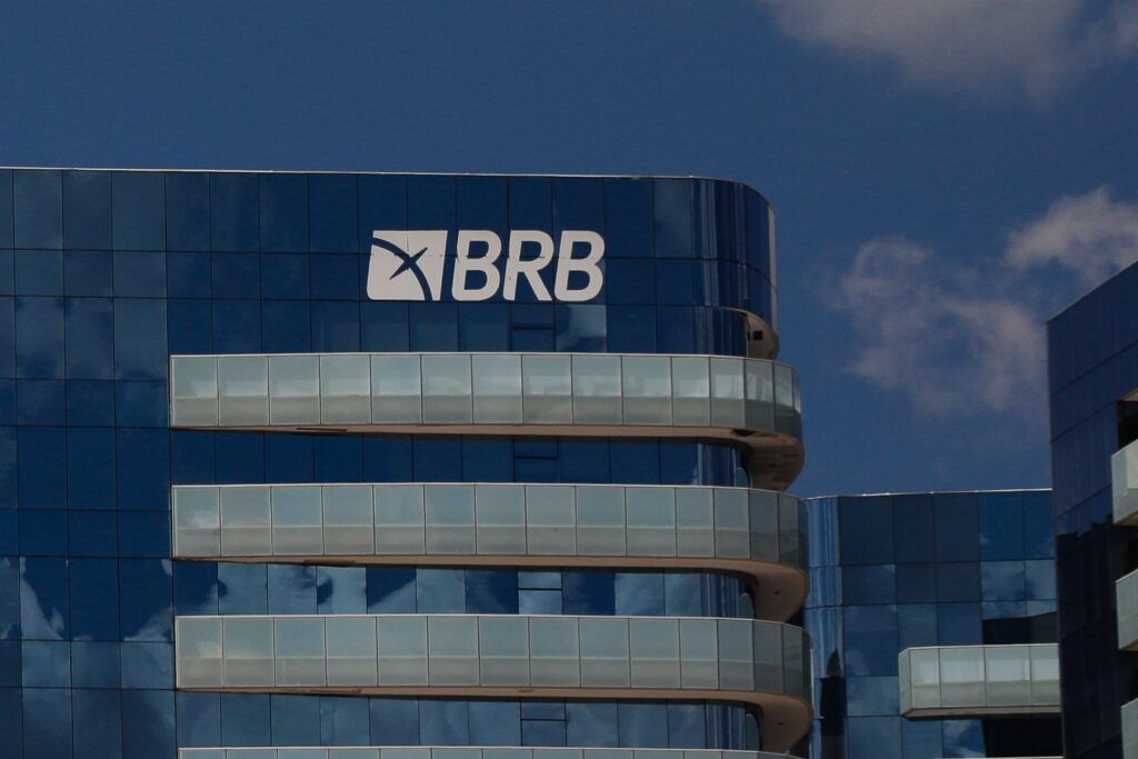 BRB interrompe negociação de R$ 15 bilhões em ativos do Banco Master