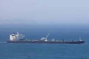 Ataque russo a navio de grãos em Odessa resulta na morte de dez pessoas