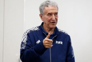 Carlos Alberto Parreira apresenta melhora e pode deixar UTI neste final de semana
