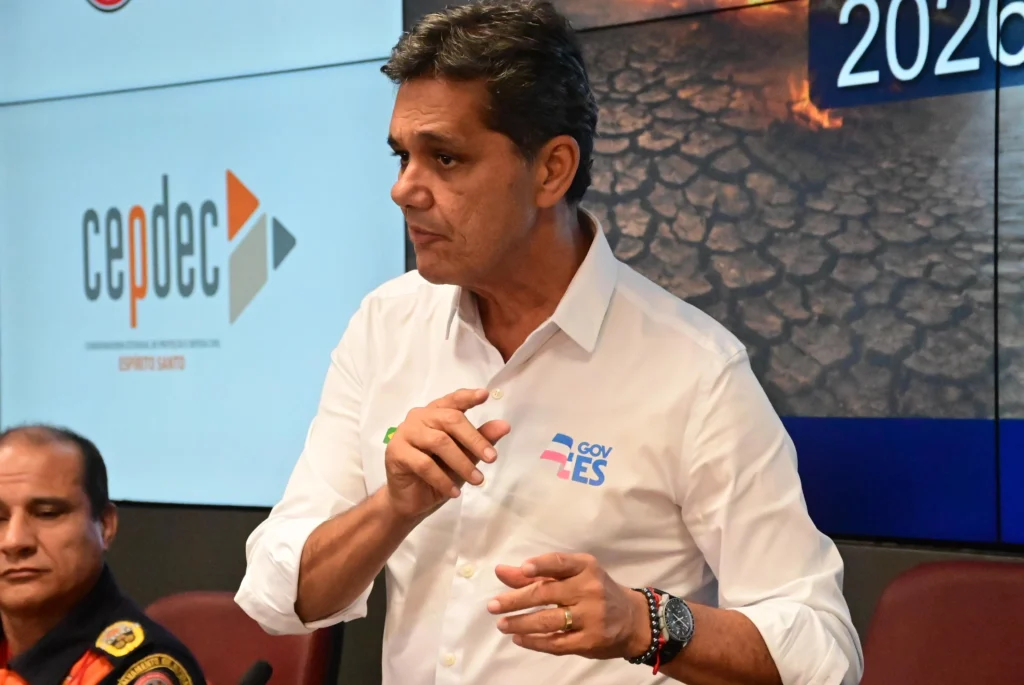 Ricardo Ferraço evita polarização e se mantém neutro na disputa presidencial
