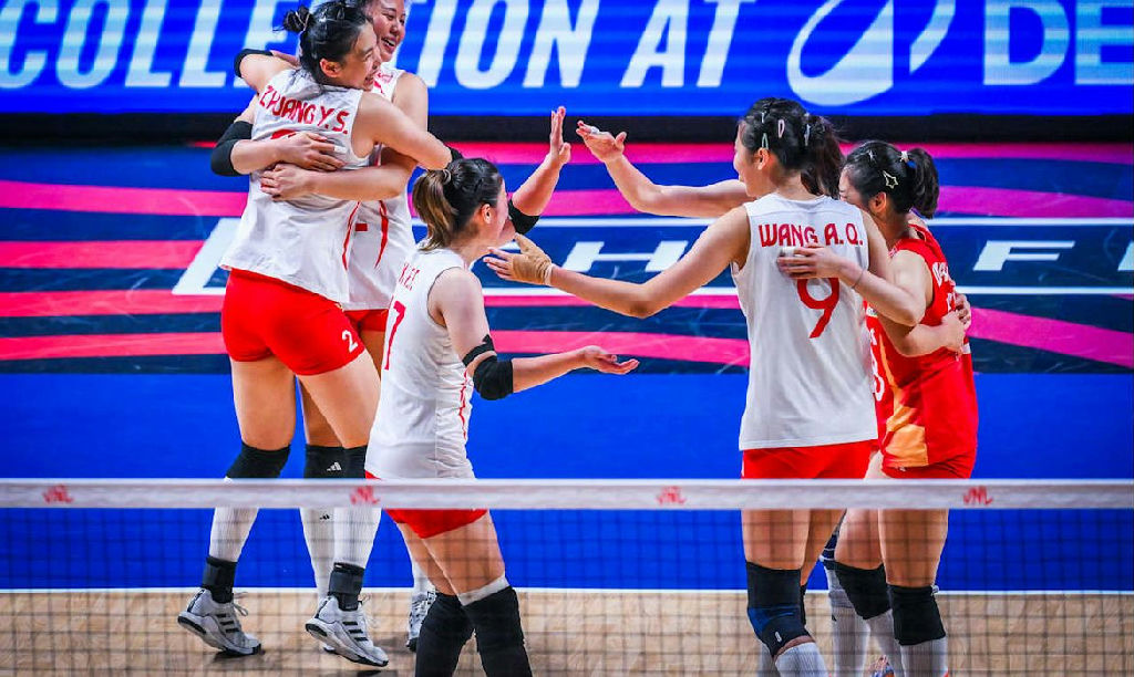 China surpreende Estados Unidos e avança para semifinais da Liga das Nações de vôlei feminino
