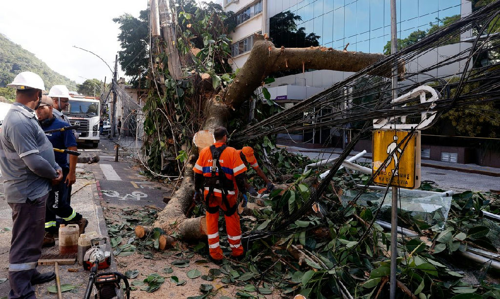 Investimentos em infraestrutura são essenciais para uma rede elétrica mais resiliente