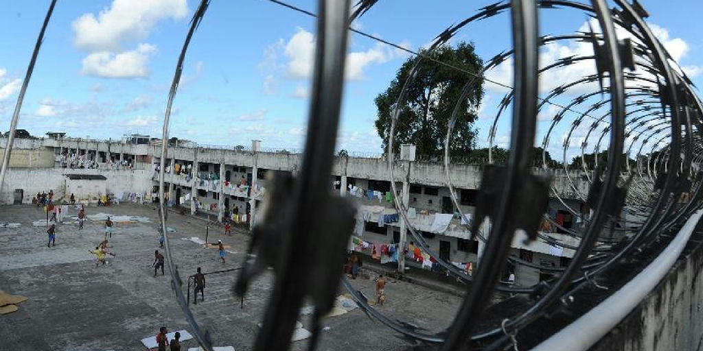 Ações contra contrabando em presídios do Rio de Janeiro visam desarticular facções criminosas