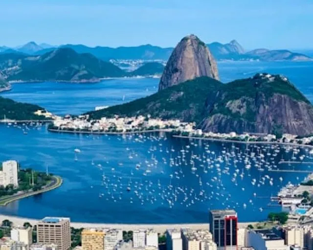 Brasil se destaca entre os cinco melhores países para expatriados em 2026