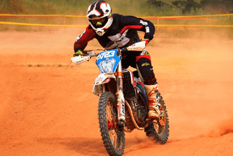 Campeonato de motocross em Linhares promete agitar o fim de semana com entrada gratuita