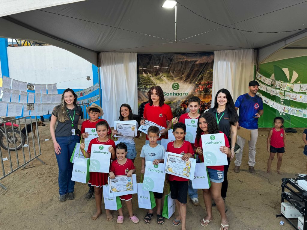 Concurso de desenhos em Muniz Freire estimula estudantes com tema da Festa do Leite e do Queijo