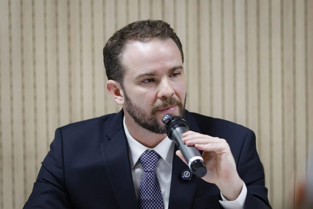 Dario Durigan defende responsabilidade fiscal em medidas do governo Lula