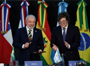 Embaixador do Brasil se retira da Argentina após ofensas de Milei a Lula