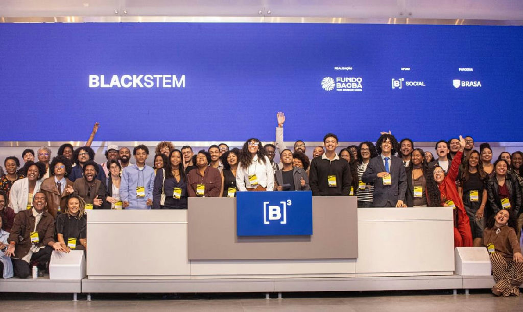 Estudantes negros do Rio e Bahia recebem bolsas para estudar no exterior