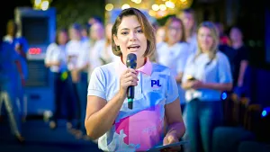 Ex-primeira dama confirma candidatura ao Senado em convenção do PL