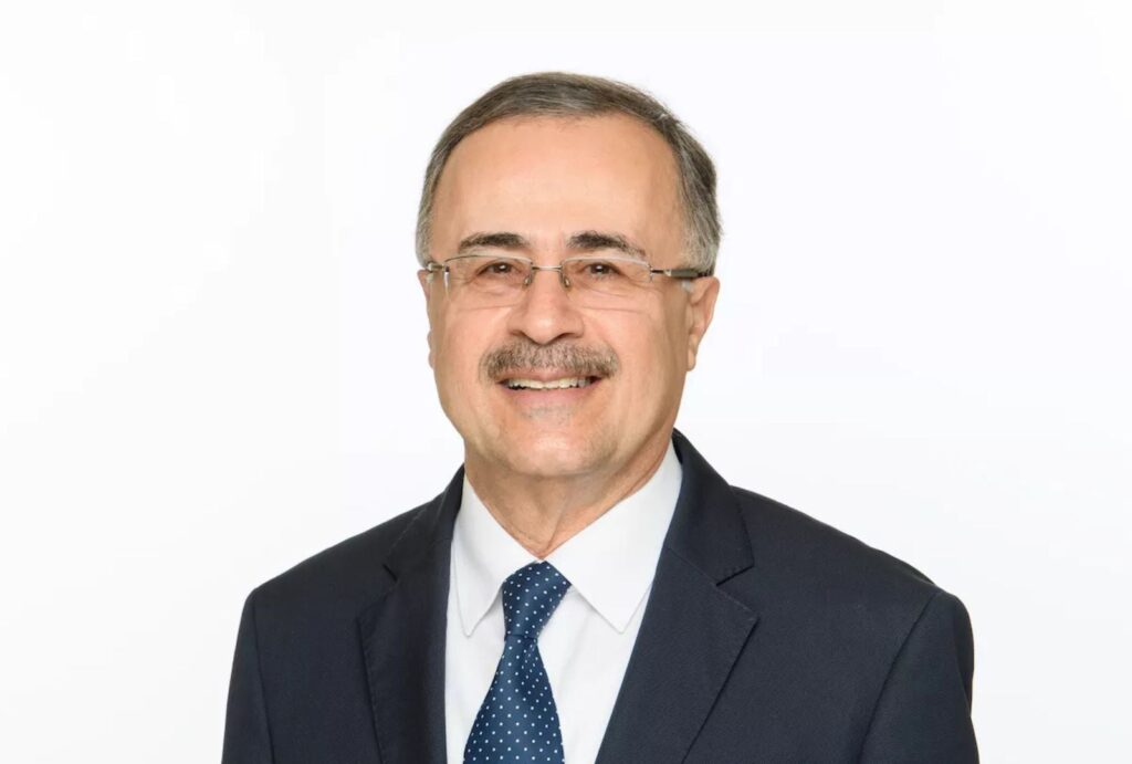Fechamento do estreito de Ormuz causa histórico choque na oferta de petróleo, afirma Aramco