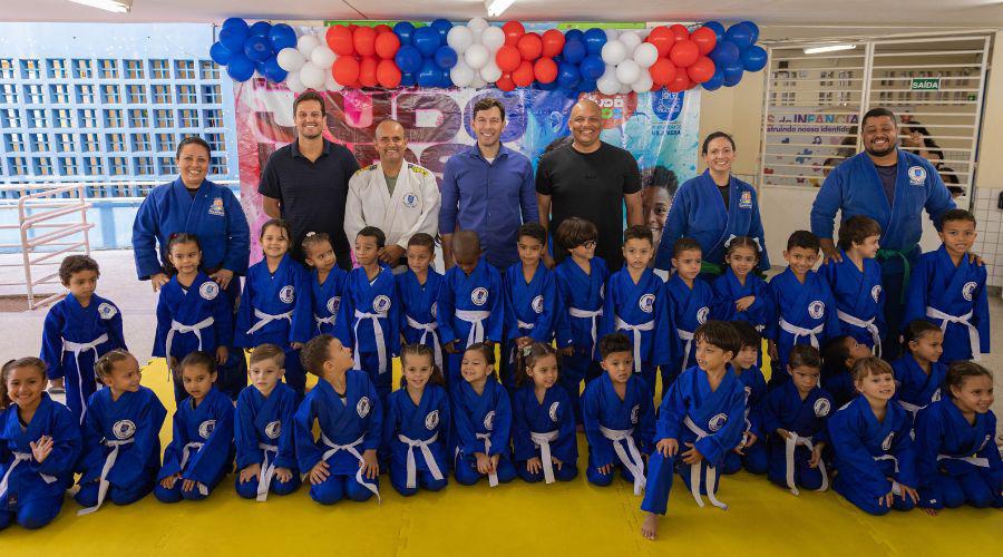 Judô Escolar Kids atinge 400 crianças em Vila Velha e promove festival