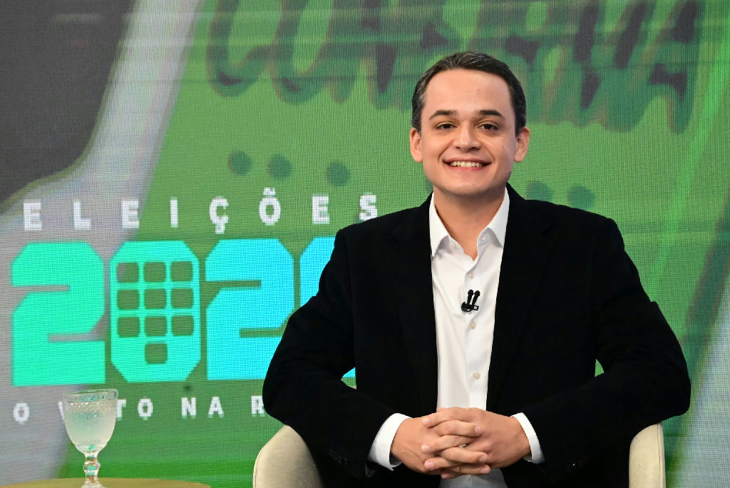 Lorenzo Pazolini fala sobre saúde, vacinação e alianças em entrevista