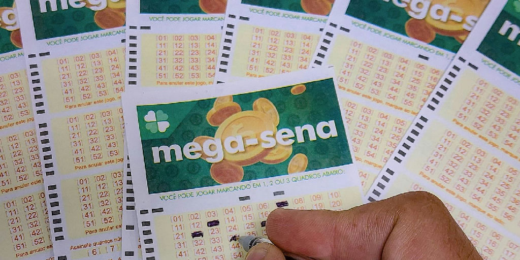 Mega-sena paga R$ 38 milhões neste domingo com apostas abertas até as 22h