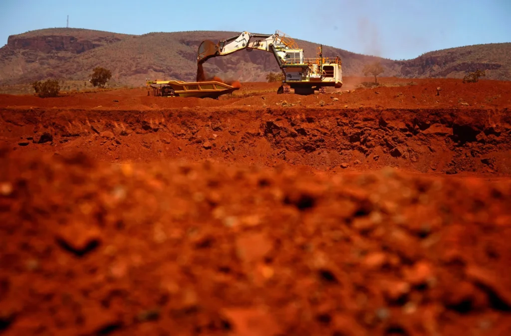 Minério de ferro se valoriza com expectativas de estímulos na China