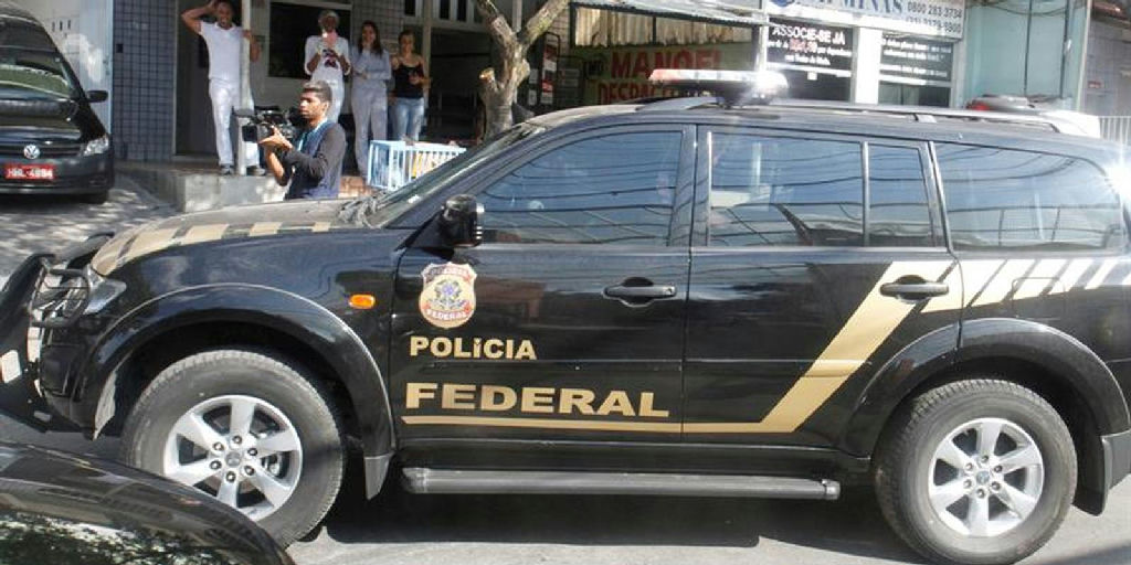 Polícia Federal mira governador Cláudio Castro em nova etapa da Operação Sem Refino