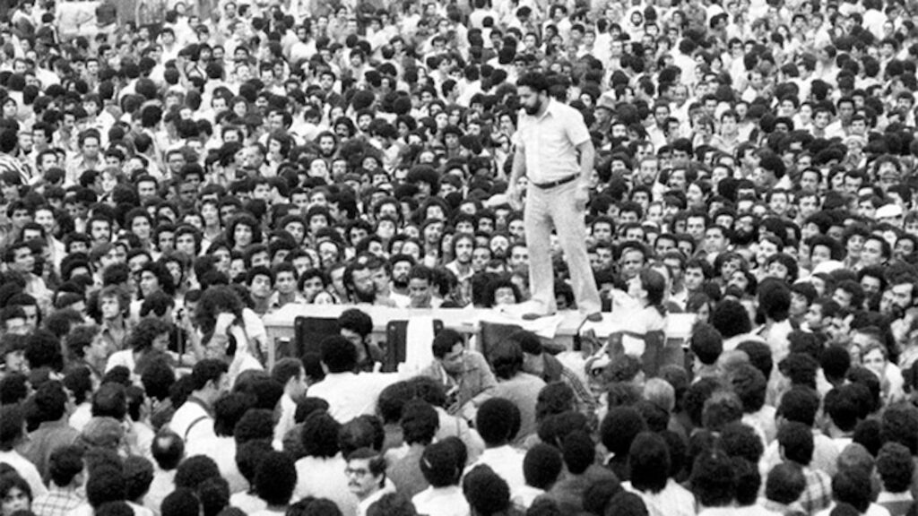PT mobiliza 20 mil pessoas para lançamento da campanha de Lula no ABC