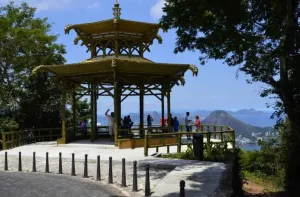 Quatro mortos em queda de helicóptero na Vista Chinesa, Rio de Janeiro