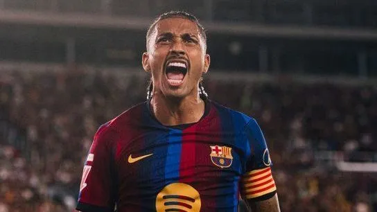 Raphinha se destaca e Barcelona vence Rayo Vallecano com goleada em Laliga