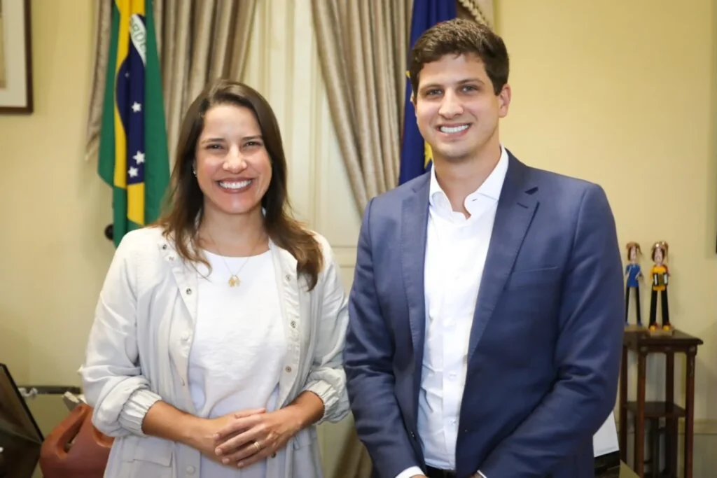 Raquel Lyra lidera intenções de voto em Pernambuco com 47% contra 37% de João Campos
