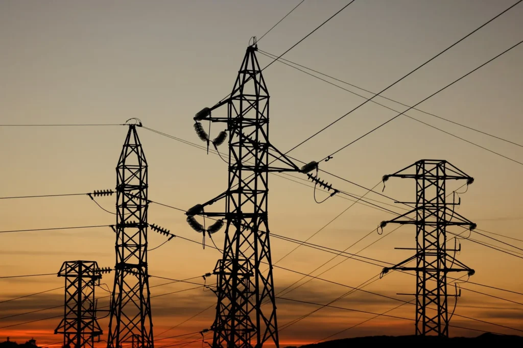 Sobrecarga no sistema elétrico leva ONS a ativar plano de emergência