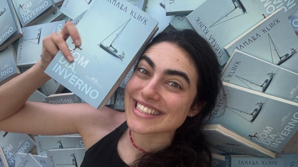 Tamara Klink se retrata e recebe apoio após polêmica sobre seu livro