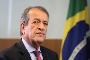 Valdemar solicita autorização judicial para substituição de Michelle no cuidado de Bolsonaro