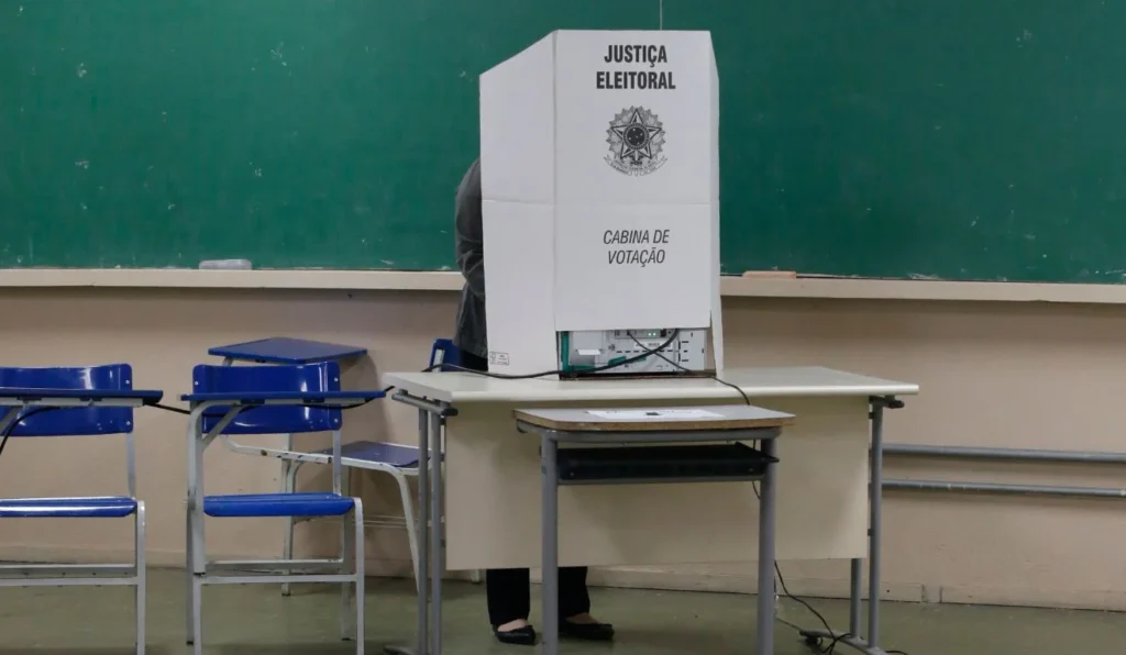 Eleições 2026 definem estados com disputa de segundo turno para o governo