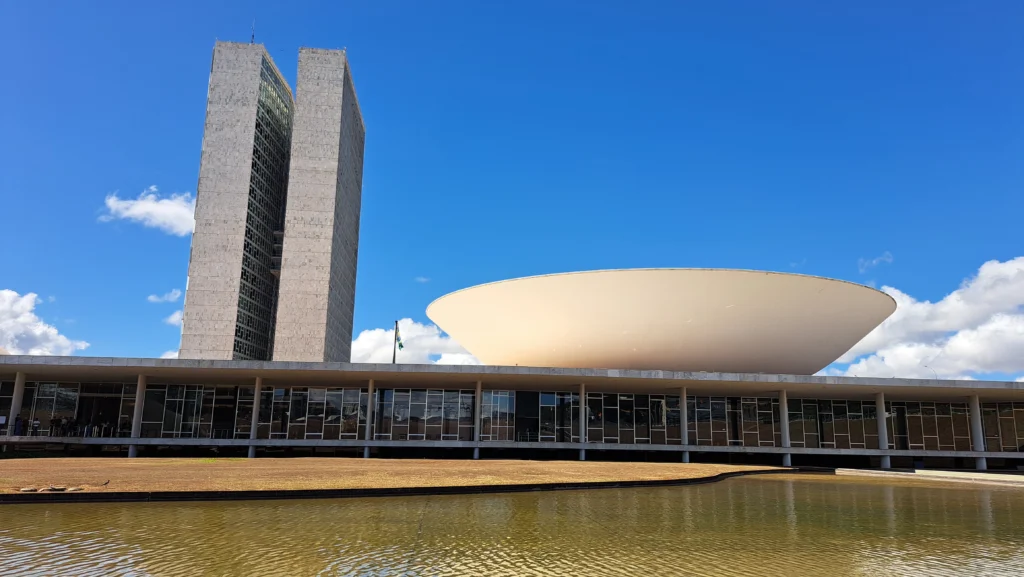 Eleições no Espírito Santo: novos deputados federais e reeleitos na Câmara