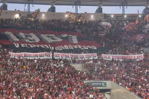 Flamengo e Fluminense se mobilizam contra a MP das apostas em protesto no Maracanã