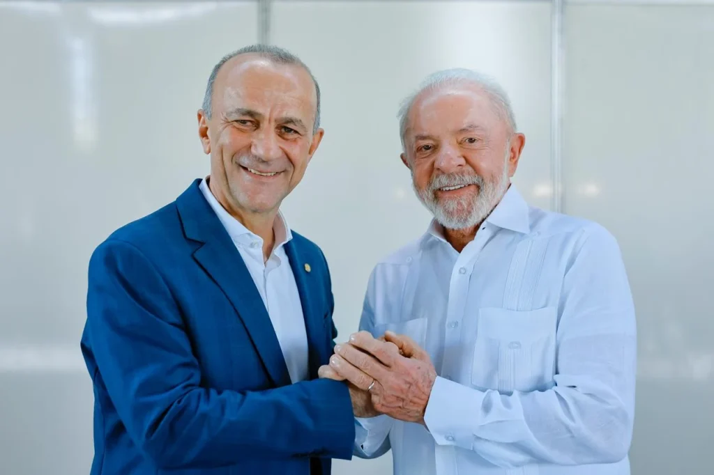 Helder Salomão lidera campanha de reeleição de Lula no Espírito Santo