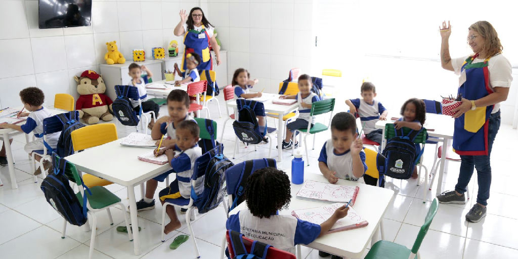 Início da seleção de livros didáticos para educação infantil acontece hoje