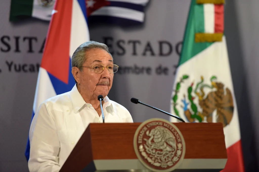 Justiça da Flórida decreta prisão de Raúl Castro por queda de aviões em 1996