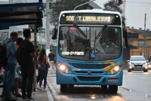 Lula propõe tarifa zero em ônibus a três dias do segundo turno das eleições
