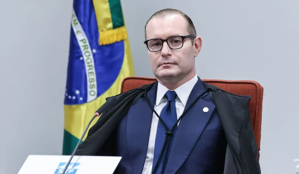 Zanin mantém votos de Garotinho anulados após rejeitar recurso de Eduardo Paes