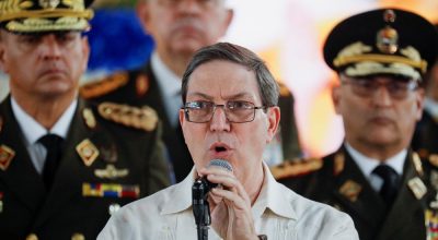2026-01-09T002657Z_1311100354_RC2BXIAXXBBH_RTRMADP_3_USA-VENEZUELA-VICTIMS-TRIBUTE