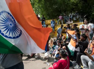 A diversidade dos manifestantes indianos e suas motivações