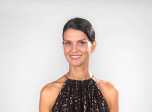 Aos 51 anos, morre Karina Zeviani, ex-participante do The Voice Brasil, após luta contra o câncer