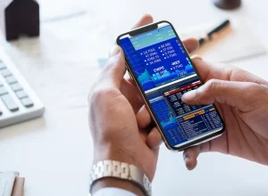 Bolsa tem salto de 140% em papéis que já subiam mais de 50% após o primeiro turno de 2026
