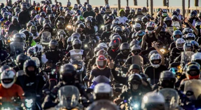 Câmara dos Deputados avança em projeto que torna obrigatório lacre físico em placas de motos