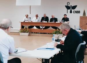 CNBB define quem pode se pronunciar oficialmente em seu nome após carta de bispos