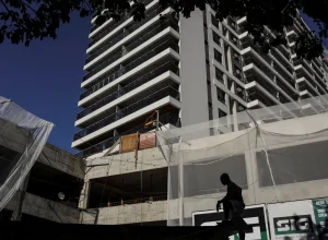 Crescimento da construção civil no Brasil é impulsionado por infraestrutura, aponta CBIC