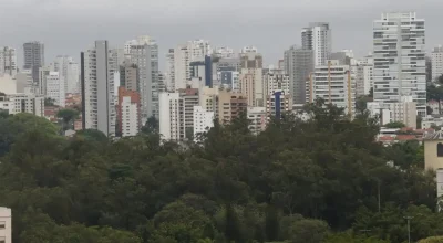 Crescimento no financiamento de imóveis no Brasil atinge 6,6% no primeiro semestre de 2026
