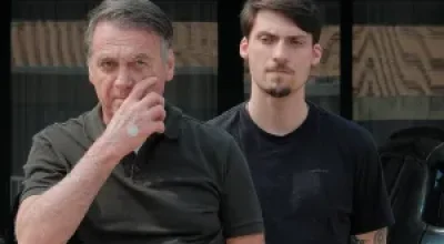 Defesa de Jair Bolsonaro refuta ligação com Alexandre Frota durante podcast
