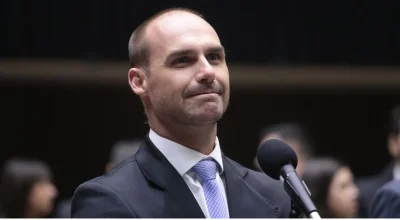 Eduardo Bolsonaro critica vacinação obrigatória e defende liberdade parental